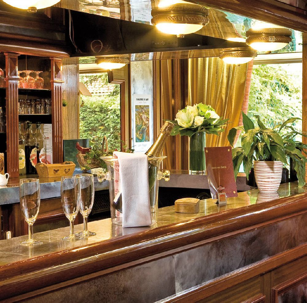 Le Flamboyant Hotel Анси Екстериор снимка