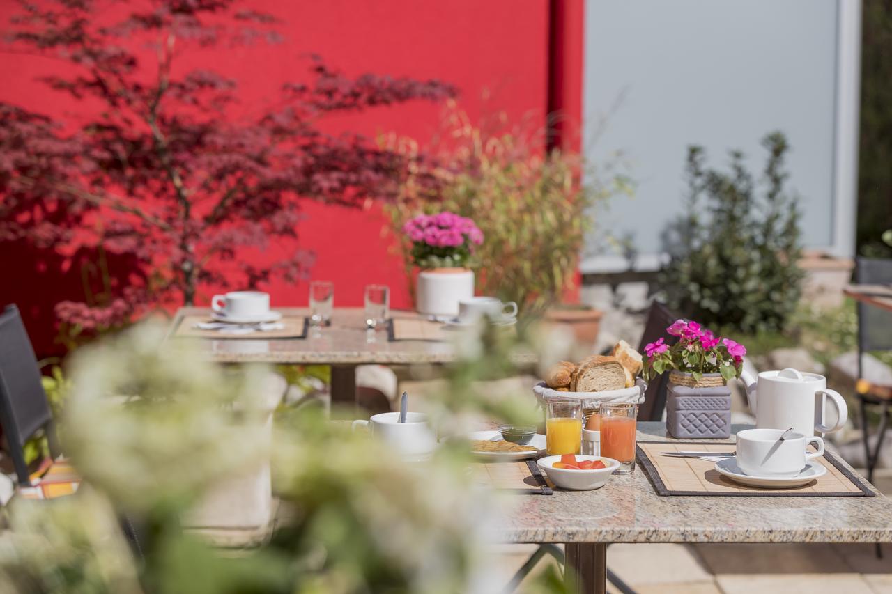 Le Flamboyant Hotel Анси Екстериор снимка