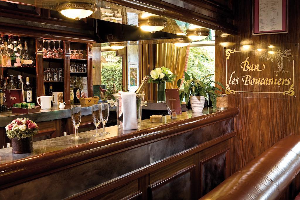 Le Flamboyant Hotel Анси Екстериор снимка